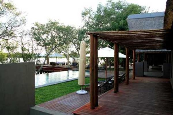 Royal Chundu Zambezi River Lodge