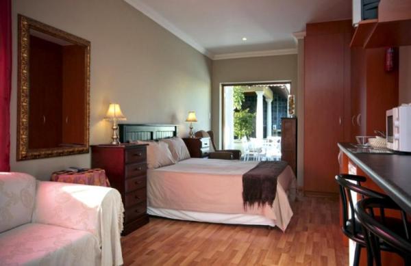 Smart Stay Luxury Self-catering Apartments