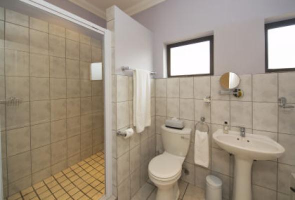 En-suite bathroom