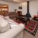 Merlot Cottage Living/Dining Room