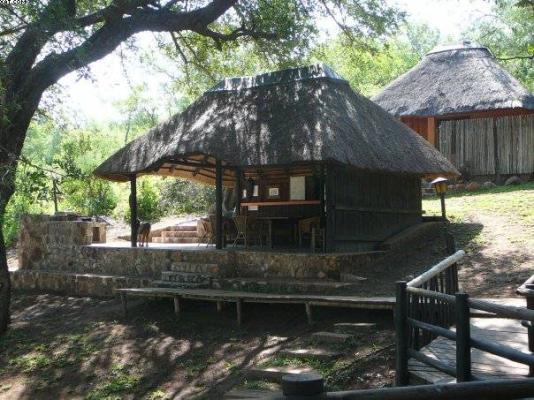 Dining/braai area