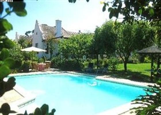 Accommodation Near Hottentots Holland Helderberg Hospital