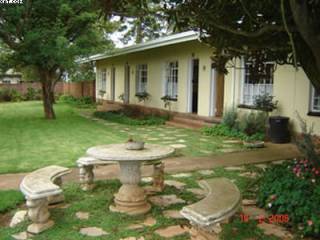 Green Door Guest House Guesthouse And Bed And Breakfast Piet