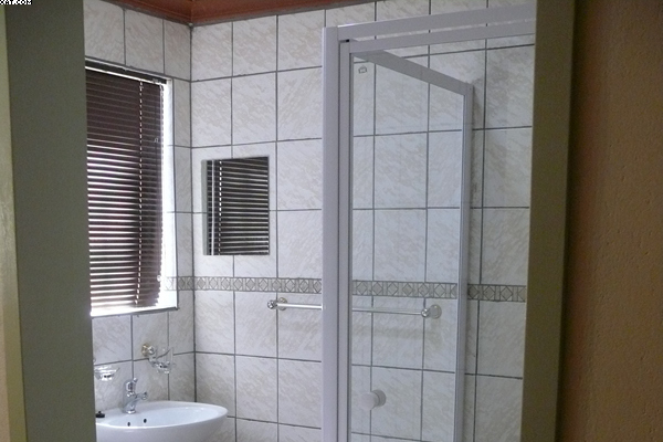 Shower - Self-Catering Unit
