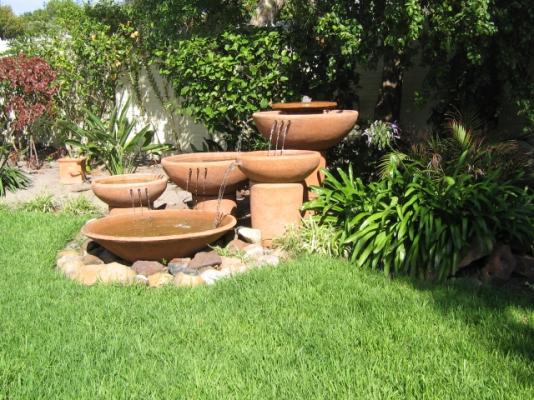 Constantia Cottages - Main Garden / Water Feature