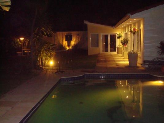 Constantia Cottages - Illumination at Night, Entrance Junior-Suite