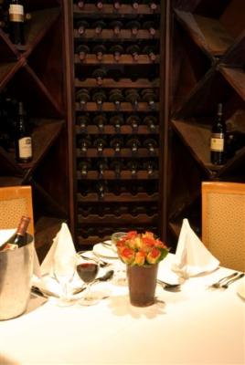Glenburn Lodge: Wine Cellar