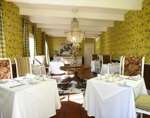 Room image 1