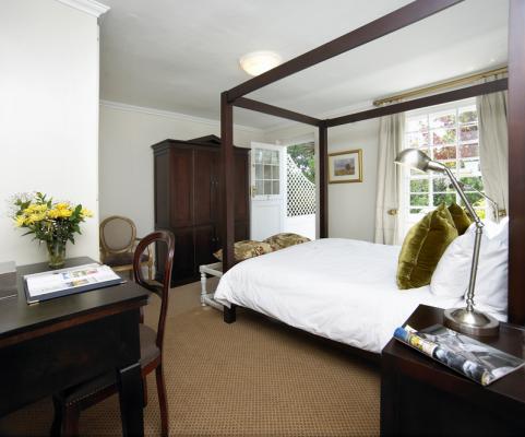 Room image 6