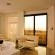 Luxury Suite: Lounge/kitchenette 