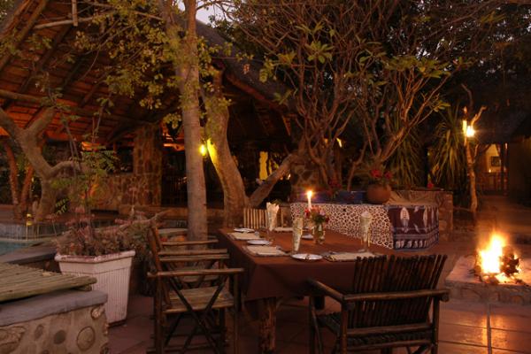 Ezulwini River Lodge dining area