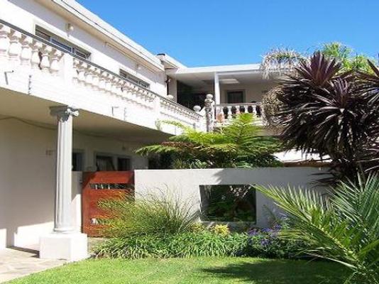 Melkbosch Guest House