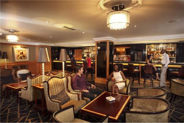 Oasis Bar and Lounge