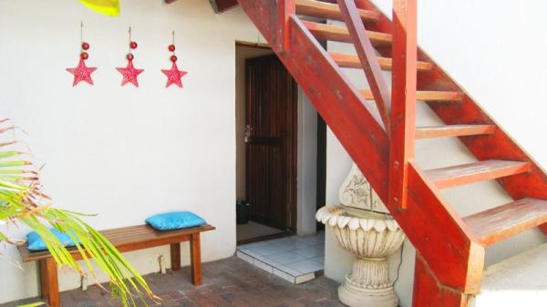 Room image 4