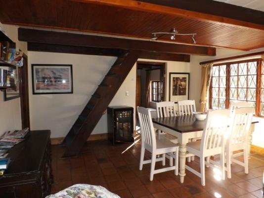 Birdsong Dining Area