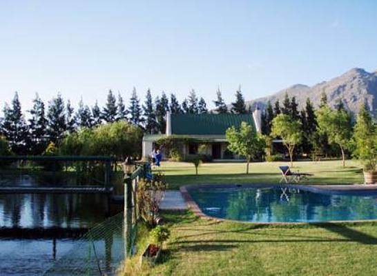 Reeden Lodge Guesthouse Self Catering And Guest Farm