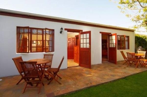 Sacred Mountain Lodge Guesthouse Self Catering Bed And