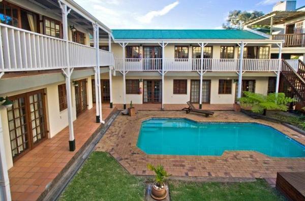 Pool Area (Courtyard)