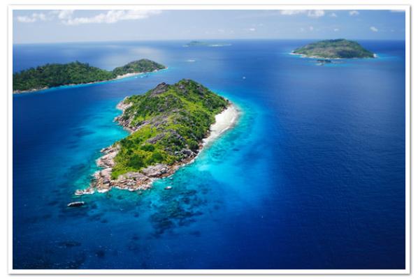 Travel Guide to Seychelles