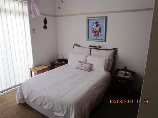Room image 6