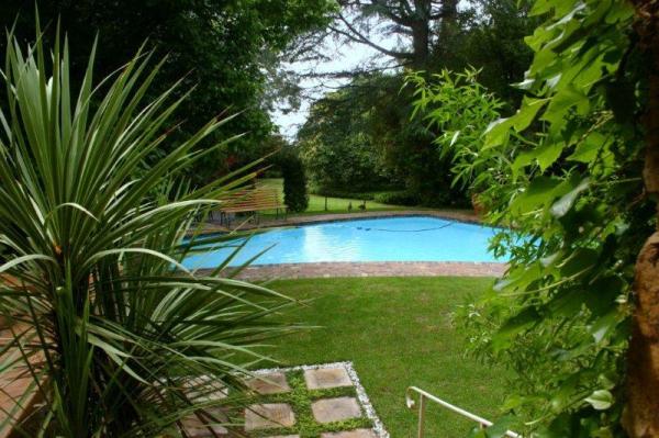 Garden Pool area