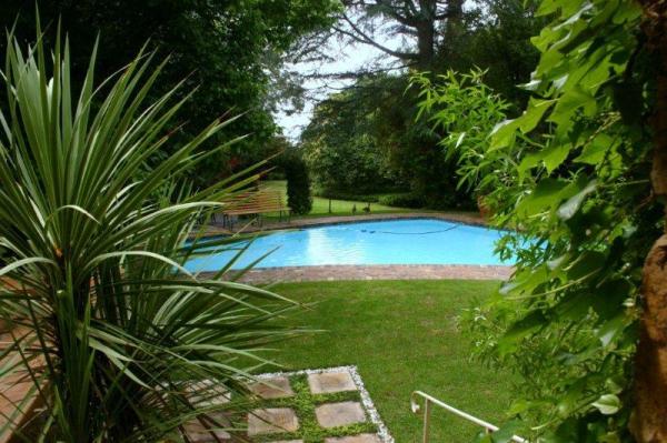 Garden Pool area