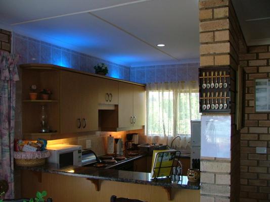 Self Catering kitchen - Self Catering Villa