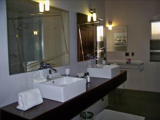 Luxury Double Room - Bathroom