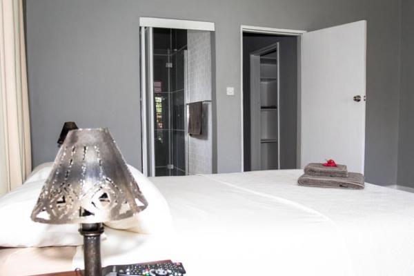 Recently renovated Double en-suite Room 1