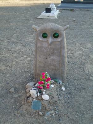 Helen Martins Grave