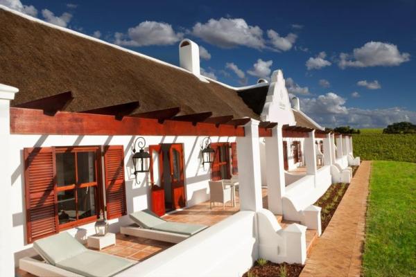 Aaldering Vineyards and Wines Luxury Lodges