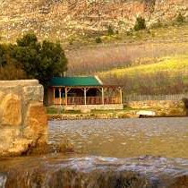 Lapa overlooking dam