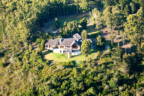 TAMODI LODGE AND STABLES