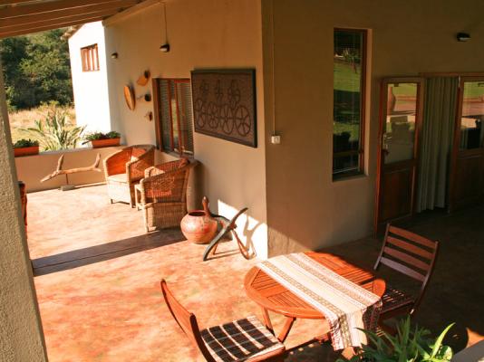 Veranda of Nwanendi suite