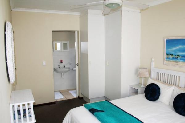 Room image 5