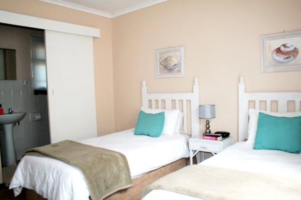 Room image 6