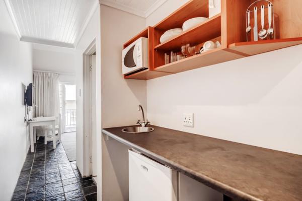 Room kitchenette