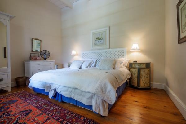 Self-Catering Villa Twin Bedroom