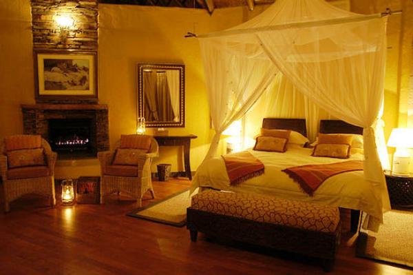 Tuningi Safari Lodge