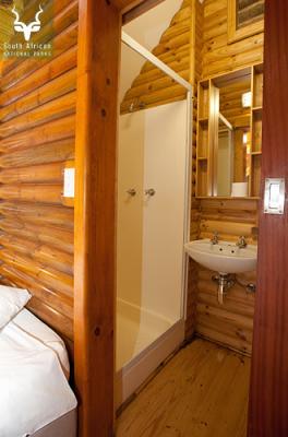 Forest Hut with own shower