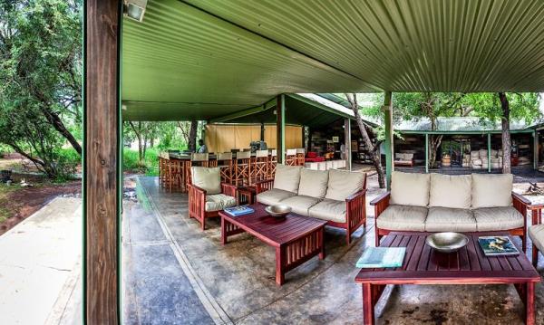 Lounge and Dining Area