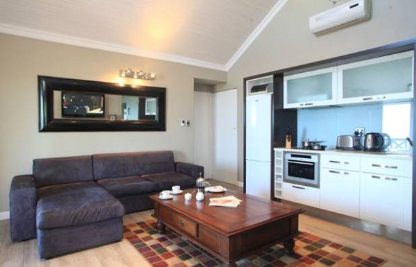 Boardwalk Lodge - Self-Catering