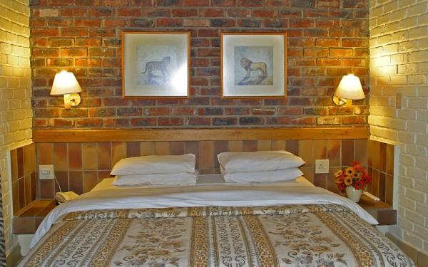 Manyane Resort