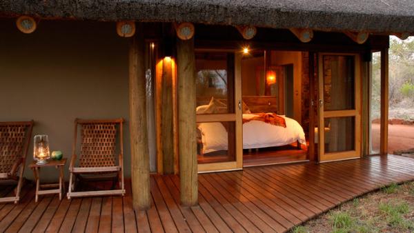 Buffalo Ridge Safari Lodge