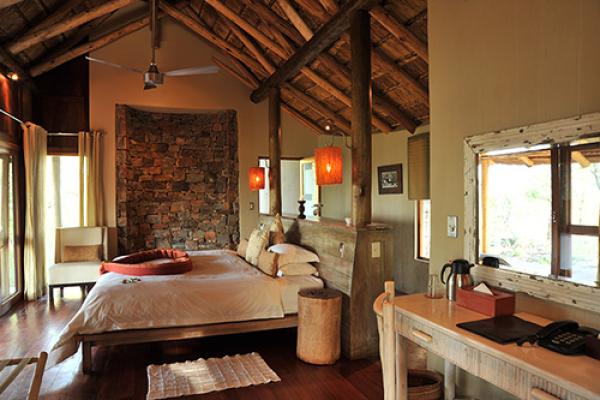 Buffalo Ridge Safari Lodge