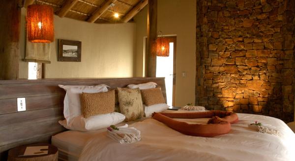 Buffalo Ridge Safari Lodge