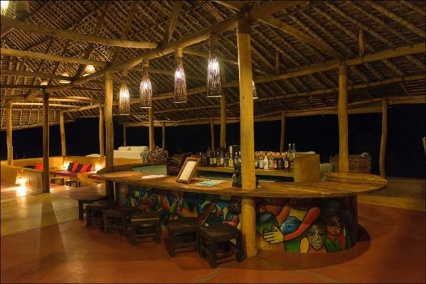 Nuarro Lodge