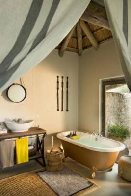 Tanda Tula Safari Camps