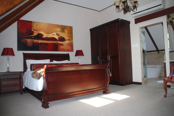 Penthouse bedroom