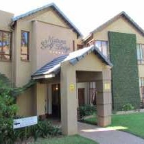 Matumi Golf Lodge - Facade